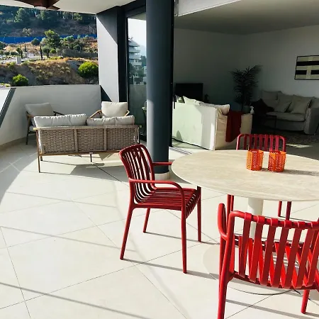 Brand New Xl Terrace 2 Bedrooms 2 Bathrooms Pool Parking * 푸엔히롤라