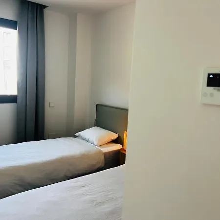 아파트 Brand New Xl Terrace 2 Bedrooms 2 Bathrooms Pool Parking *