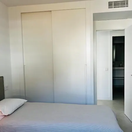 아파트 Brand New Xl Terrace 2 Bedrooms 2 Bathrooms Pool Parking *