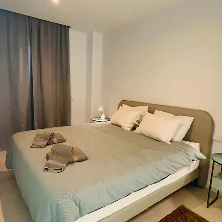 아파트 Brand New Xl Terrace 2 Bedrooms 2 Bathrooms Pool Parking