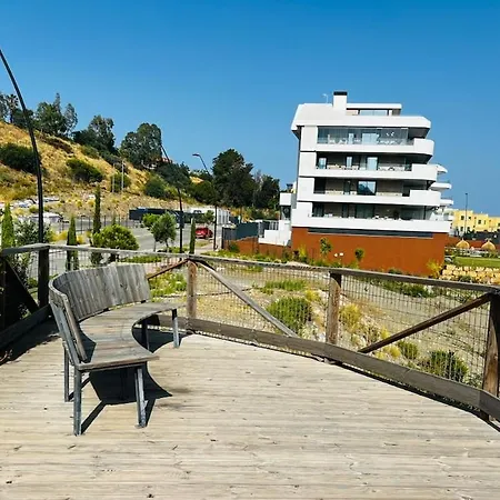 Brand New Xl Terrace 2 Bedrooms 2 Bathrooms Pool Parking 푸엔히롤라