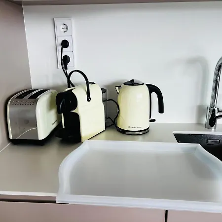 아파트 Brand New Xl Terrace 2 Bedrooms 2 Bathrooms Pool Parking 푸엔히롤라