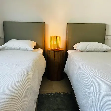 Brand New Xl Terrace 2 Bedrooms 2 Bathrooms Pool Parking * 푸엔히롤라
